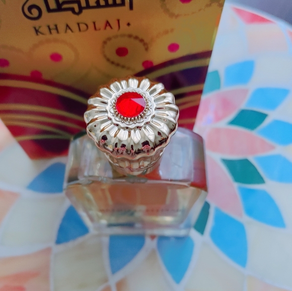 Hareem Al Sultan by Khadlaj - Picture 3 of 8